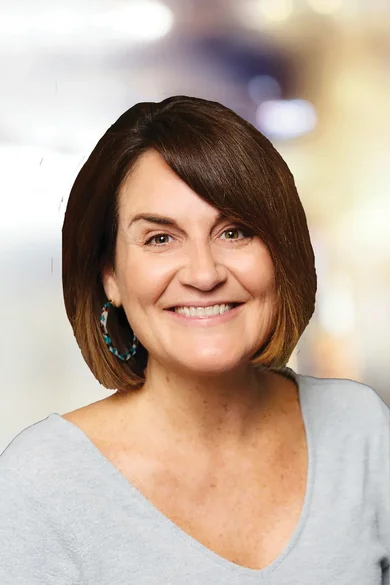 Portrait of Annie Buxbaum, REALTOR®.